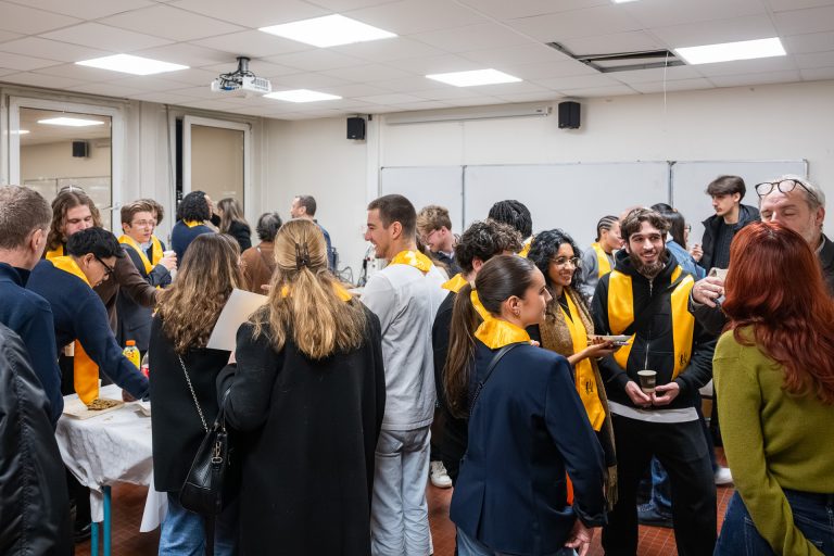 WEB - IUT de Paris - Remise de diplômes - 25.12.08 (88)